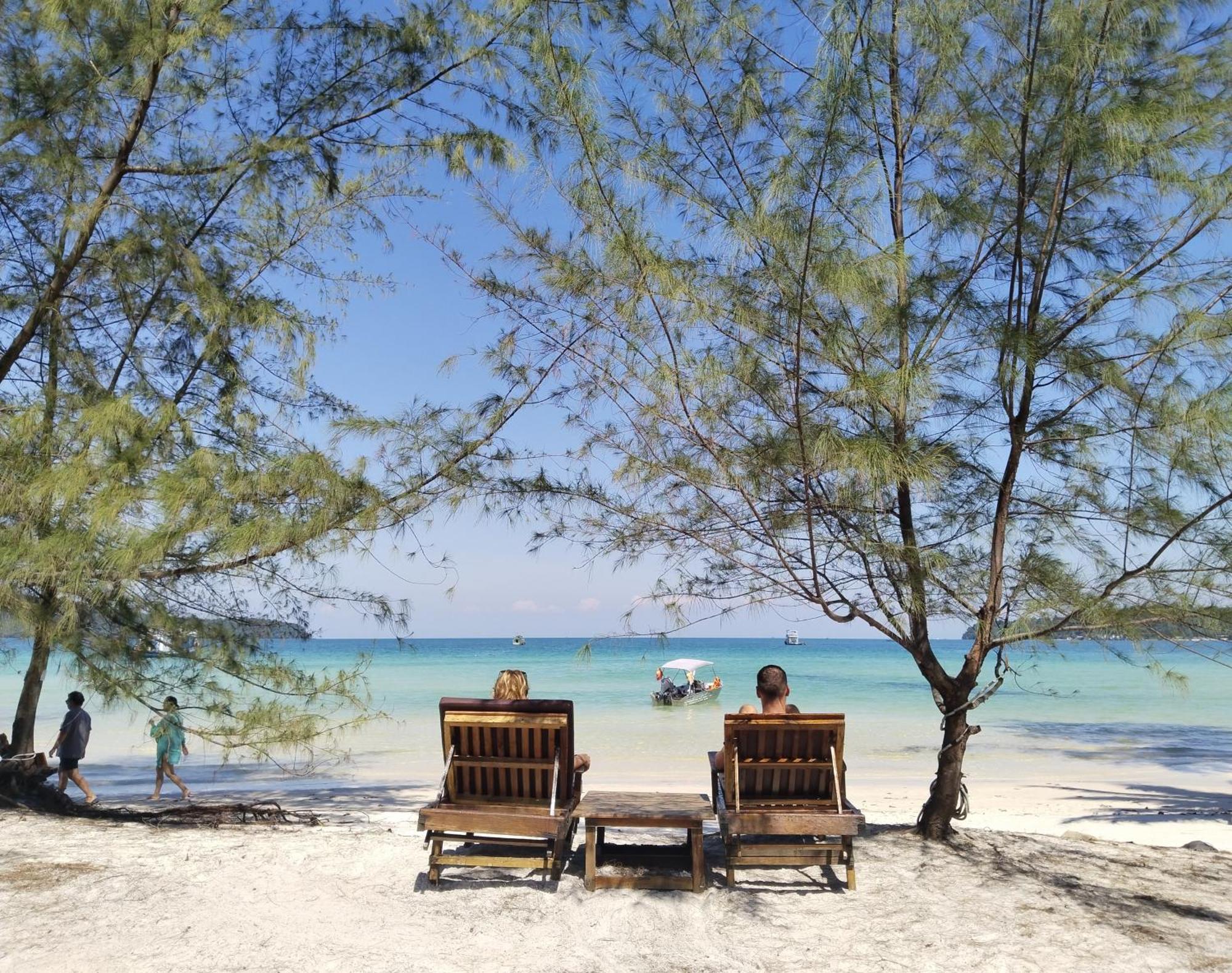 Green Blue Beach Hostel Koh Rong Sanloem Exterior foto